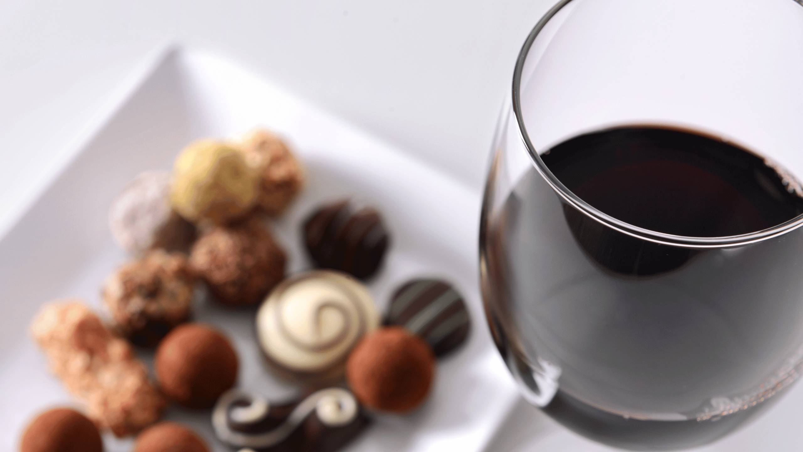 Wine and Chocolate: The Perfect Pair for a Successful Buffet Table
